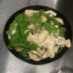 Best Chicken with Snow Pea & Mushroom in Annapolis, MD